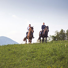 poročna fotografija justmarried poroka s konji